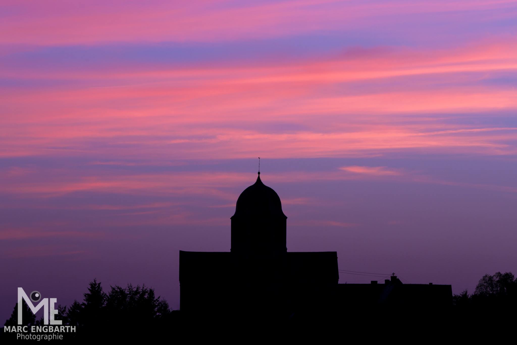 Die Sponheimer Skyline zur blauen Stunde, natürlich …