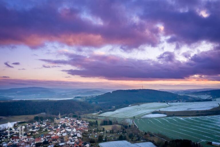* Sonnenuntergang aus der Luft * Gestern gab es nach …