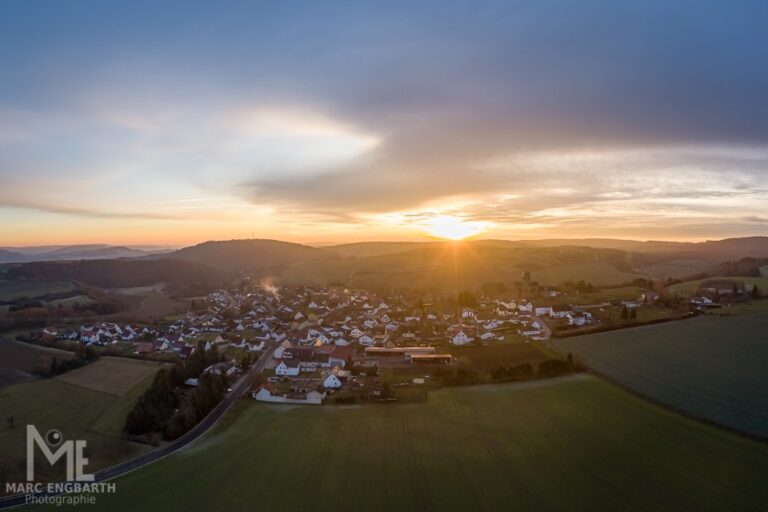 Ein kleines schnelles Sonnenuntergangspanorama aus der …