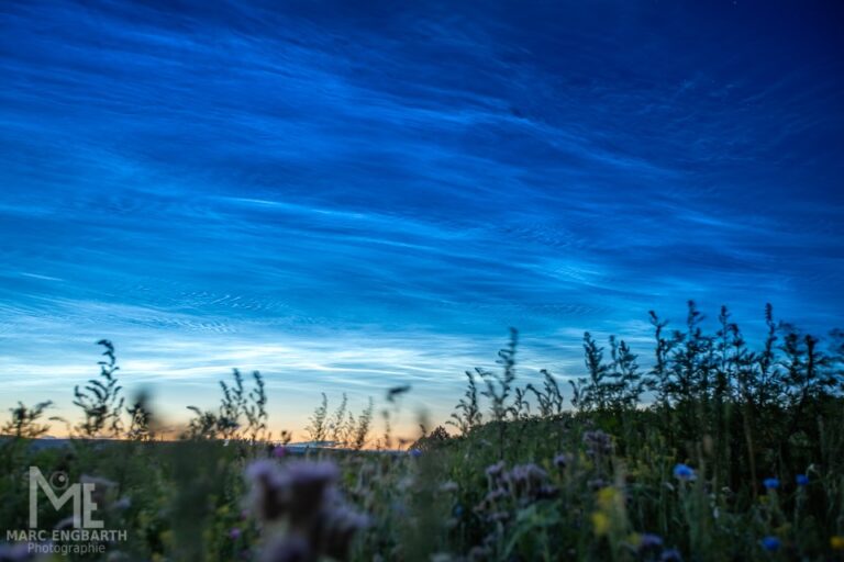 * Leuchtende Nachtwolken * Noctilucent Clouds * NLC * …