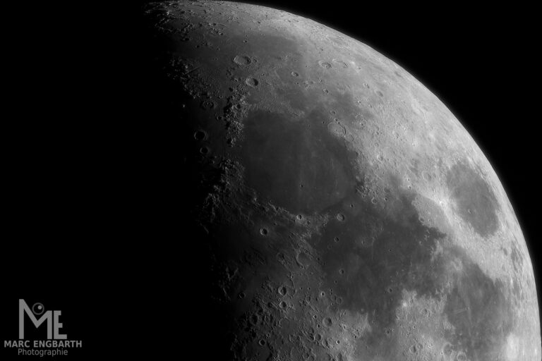 Nochmal der Mond, dieses Mal mit höherer Vergrößerung und …