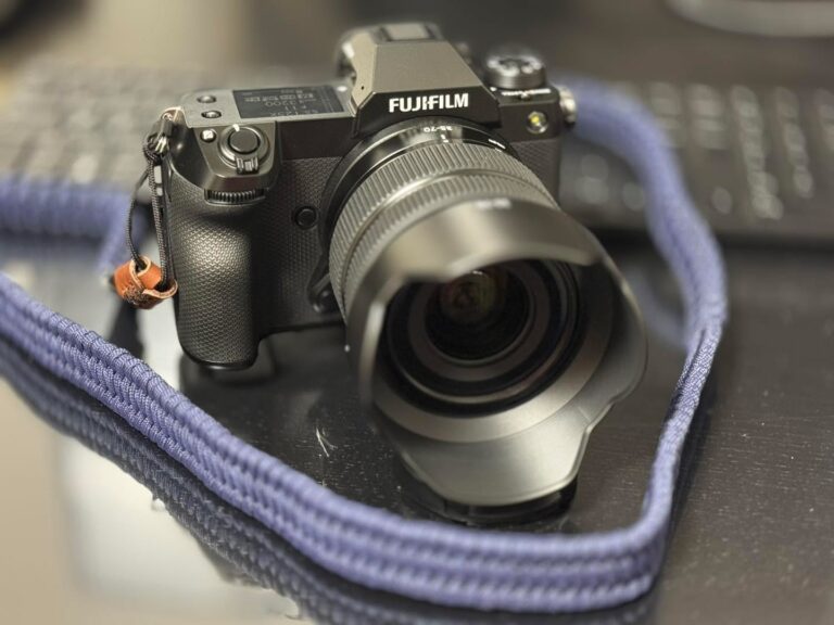 Fujifilm GFX100S II mit Fujinon GF 35-70 f/4.5-5.6 Mit …